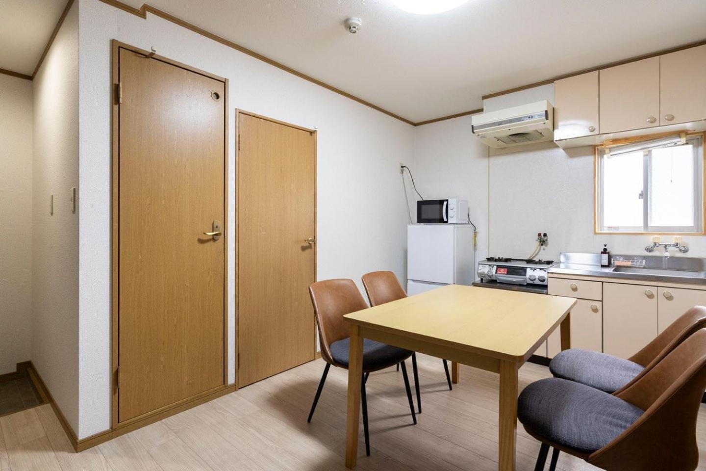 公寓 House Honkan